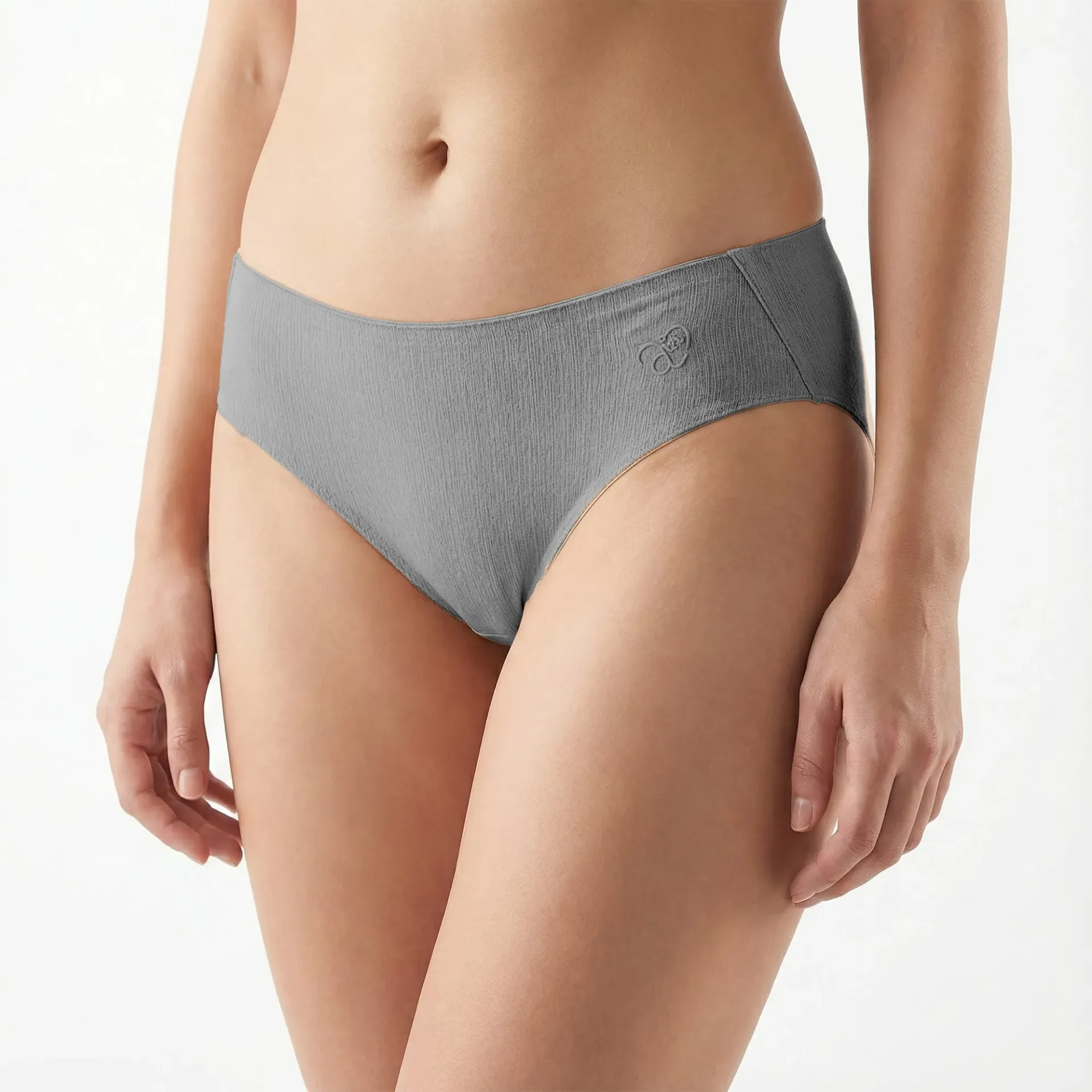 Cotessia – Invisible Air-Light Seamless Panty (S, Elephant Grey)